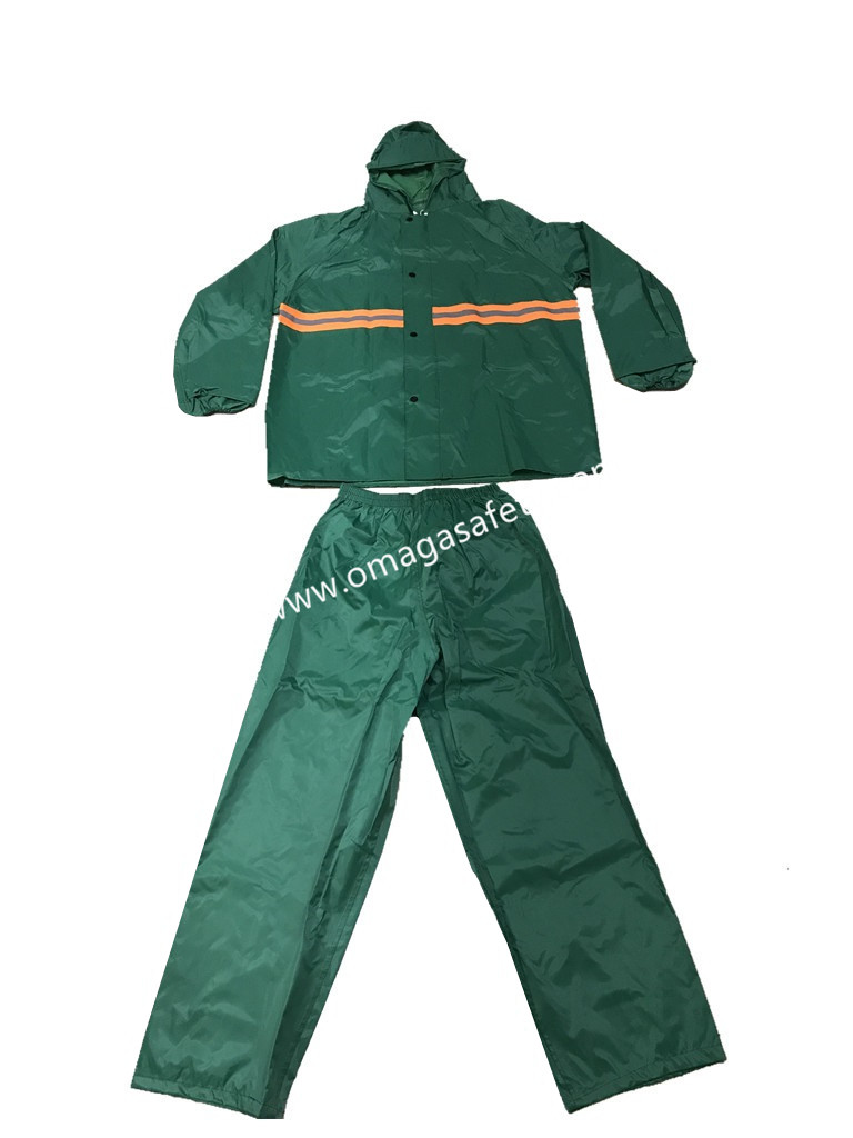  COLOR GREEN RAINCOAT PANTS AND JACKET CODE: MG-07
